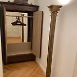 Goldenes Kreuz *